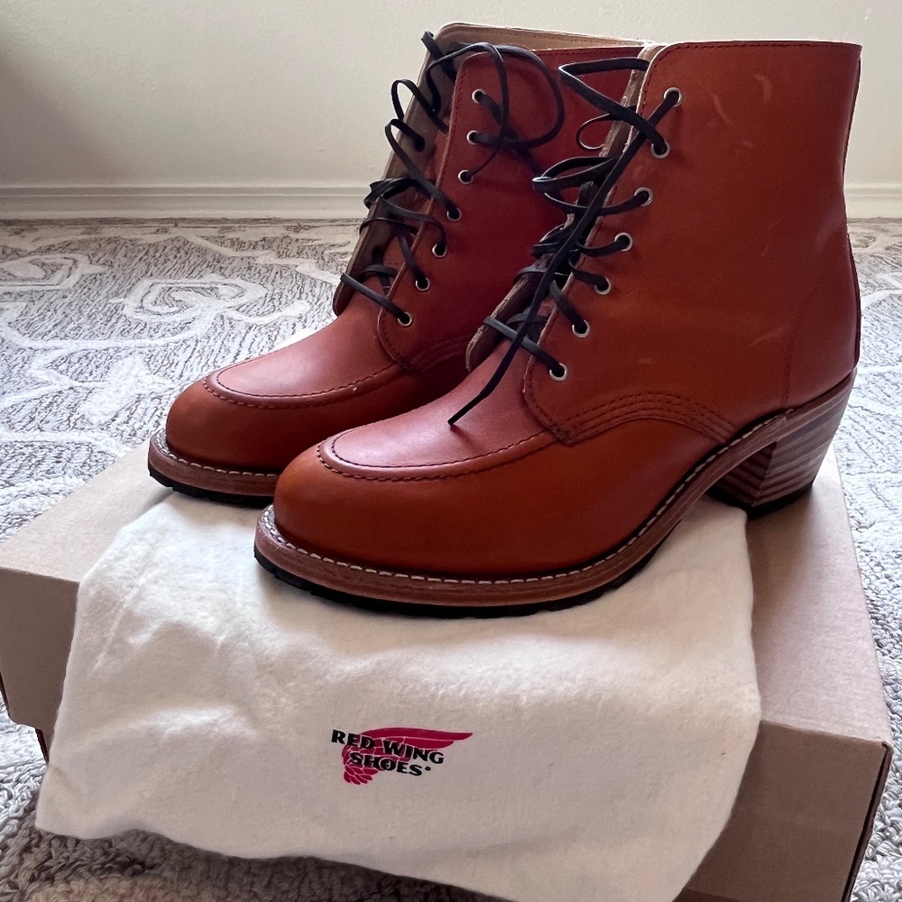 Brand new Red Wing Clara